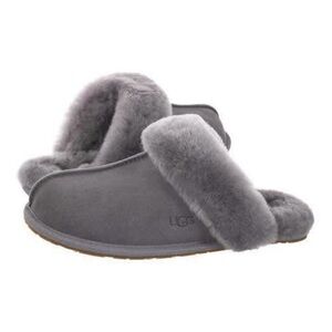 UGG Women's Scuffette II Slippers Brand New